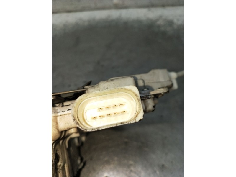 Recambio de motor cierre centralizado delantero izquierdo para audi a3 (8p1) 1.9 tdi referencia OEM IAM  3P 2004