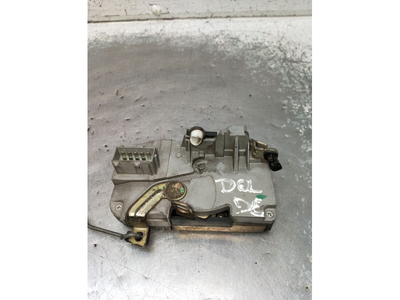 Recambio de motor cierre centralizado delantero derecho para peugeot 306 hatchback (7a, 7c, n3, n5) 1.9 d referencia OEM IAM  5P