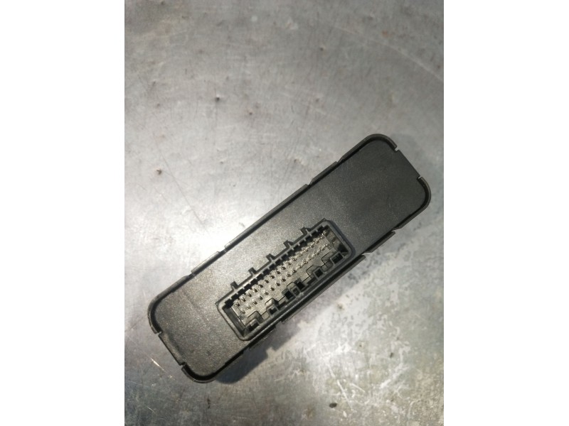 Recambio de modulo electronico para dacia sandero iii 1.0 tce 90 eco-g referencia OEM IAM 284Y66LA7B F005V03220 3710400387995D24
