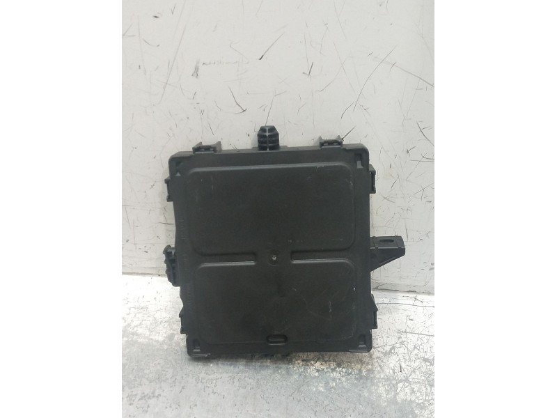 Recambio de modulo electronico para dacia sandero iii 1.0 tce 90 eco-g referencia OEM IAM 284B23892R A3C1098010200 0368350401240