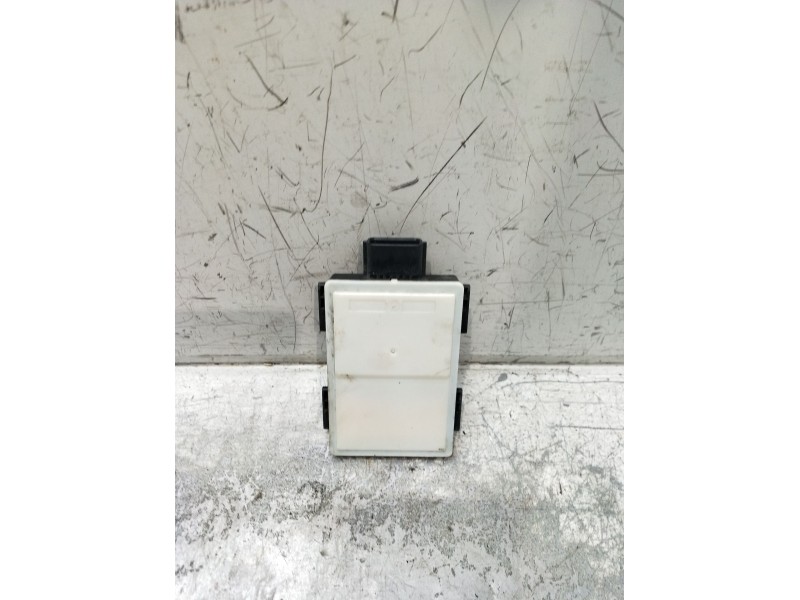 Recambio de modulo electronico para land rover discovery v (l462) 2.0 sd4 4x4 referencia OEM IAM KK5214F152AG 28651503 2016