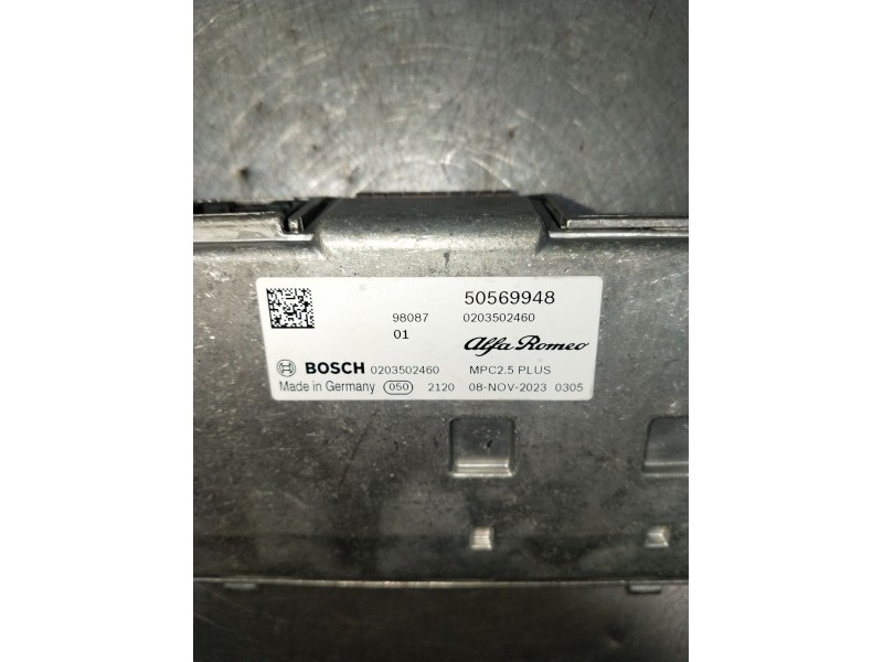 Recambio de modulo electronico para alfa romeo giulia (952_) 2.2 d q4 (952aha45, 952ama4) referencia OEM IAM CAMARA 50569948 020