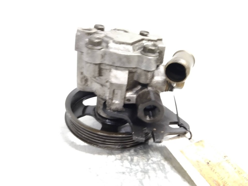 Recambio de bomba direccion para nissan serena (c23m) 1.6 cat referencia OEM IAM 2Y033006  