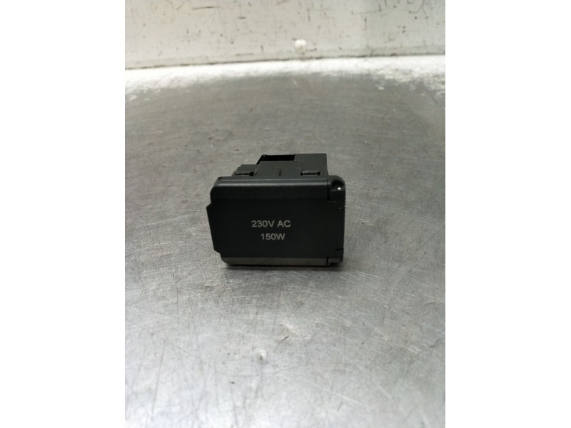 Recambio de modulo electronico para mercedes-benz clase c (w205) c 400 4-matic (205.066) referencia OEM IAM A0008208051  