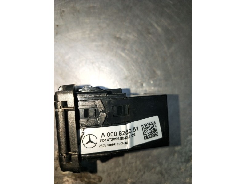 Recambio de modulo electronico para mercedes-benz clase c (w205) c 400 4-matic (205.066) referencia OEM IAM A0008208051  