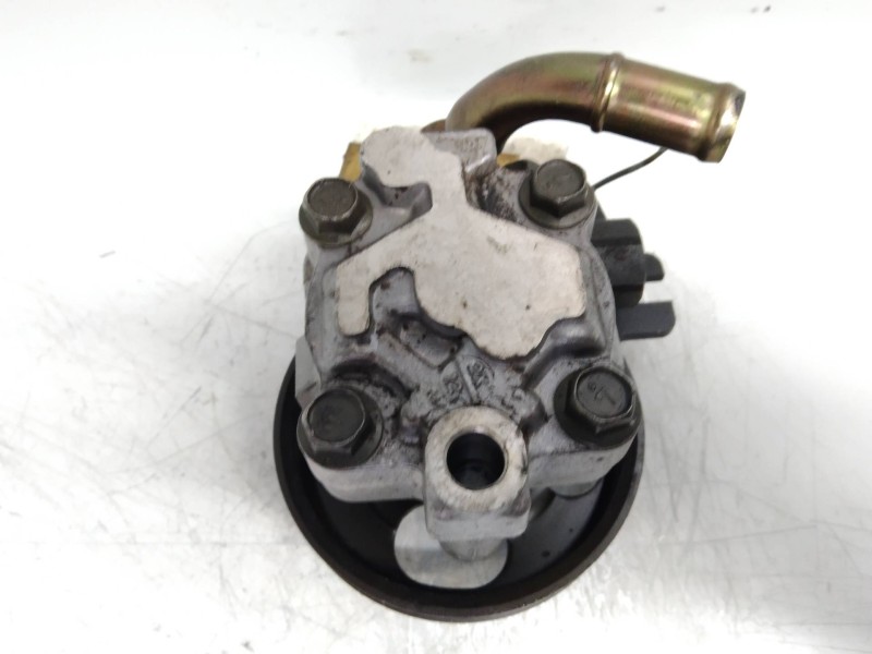 Recambio de bomba direccion para nissan serena (c23m) 1.6 cat referencia OEM IAM 2Y033006  