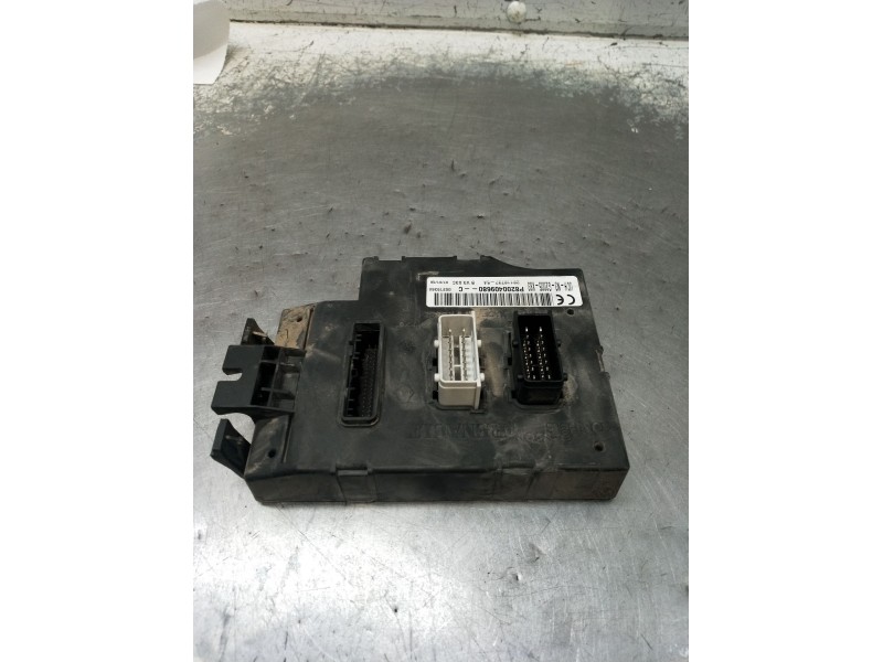 Recambio de modulo electronico para nissan primastar furgoneta (x83) 2.0 dci 90 referencia OEM IAM 281187375A 00219360 P82004096