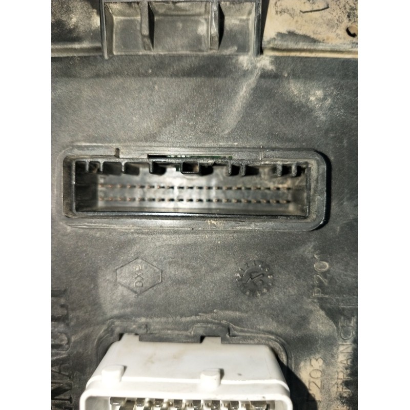 Recambio de modulo electronico para nissan primastar furgoneta (x83) 2.0 dci 90 referencia OEM IAM 281187375A 00219360 P82004096