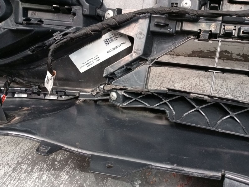 Recambio de paragolpes delantero para audi q3 (f3b) 35 tfsi referencia OEM IAM  OJO VER FOTOS 5P