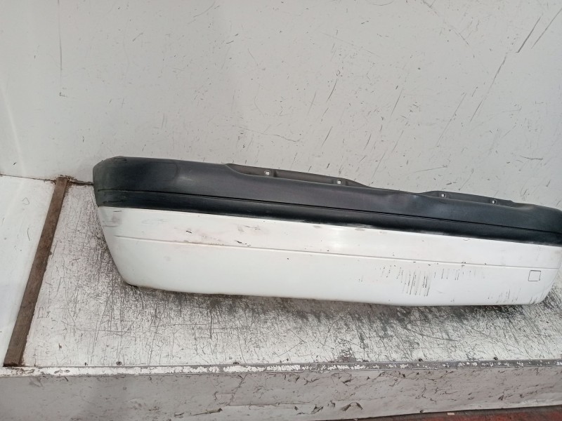 Recambio de paragolpes trasero para renault clio ii (bb_, cb_) 1.2 (bb0a, bb0f, bb10, bb1k, bb28, bb2d, bb2h, cb0a,... referenci