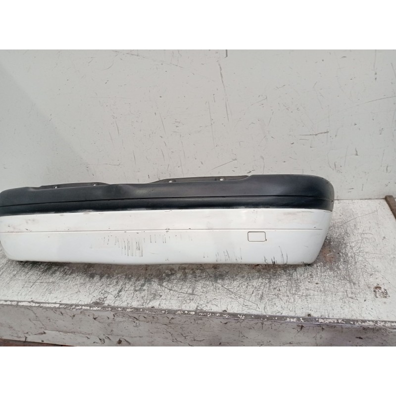 Recambio de paragolpes trasero para renault clio ii (bb_, cb_) 1.2 (bb0a, bb0f, bb10, bb1k, bb28, bb2d, bb2h, cb0a,... referenci