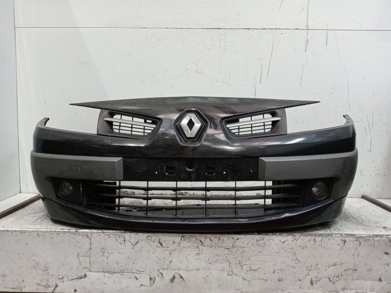 Recambio de paragolpes delantero para renault megane ii station wagon (km0/1_) 1.9 dci referencia OEM IAM   5P