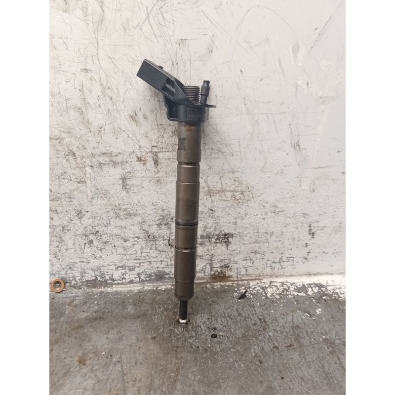 Recambio de inyector para volkswagen touareg (7la) 3.2 v6 24v referencia OEM IAM 059130277AB 0504213242 0445115037 BOSCH