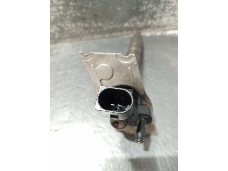 Recambio de inyector para audi a6 c6 (4f2) 3.0 tdi quattro referencia OEM IAM 059130855AX 0986435371 BOSCH