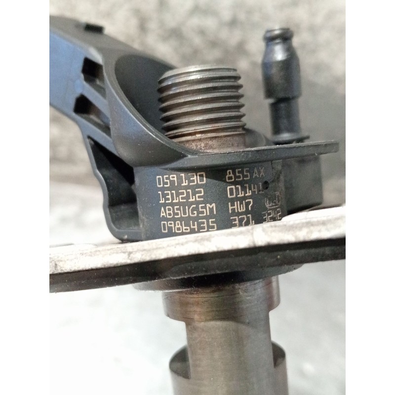 Recambio de inyector para audi a6 c6 (4f2) 3.0 tdi quattro referencia OEM IAM 059130855AX 0986435371 BOSCH