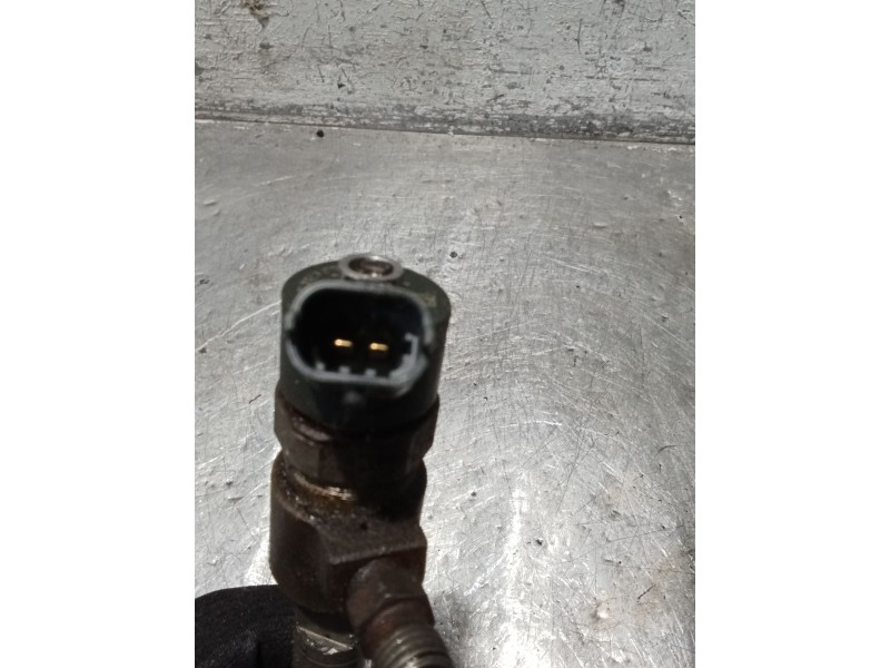 Recambio de inyector para opel zafira / zafira family b (a05) 1.9 cdti (m75) referencia OEM IAM 0445110276  1404710078623