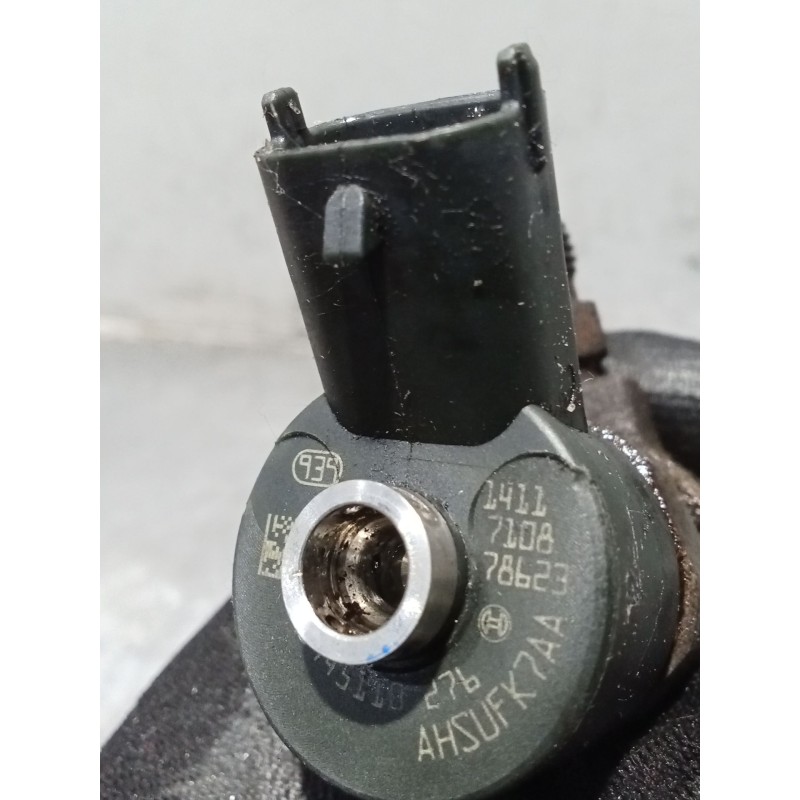 Recambio de inyector para opel zafira / zafira family b (a05) 1.9 cdti (m75) referencia OEM IAM 0445110276  1404710078623