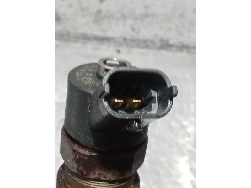 Recambio de inyector para opel zafira / zafira family b (a05) 1.9 cdti (m75) referencia OEM IAM 0445110276  1404710078623