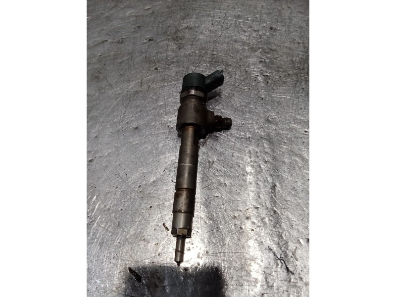 Recambio de inyector para opel zafira / zafira family b (a05) 1.9 cdti (m75) referencia OEM IAM 0445110276  1404710078623
