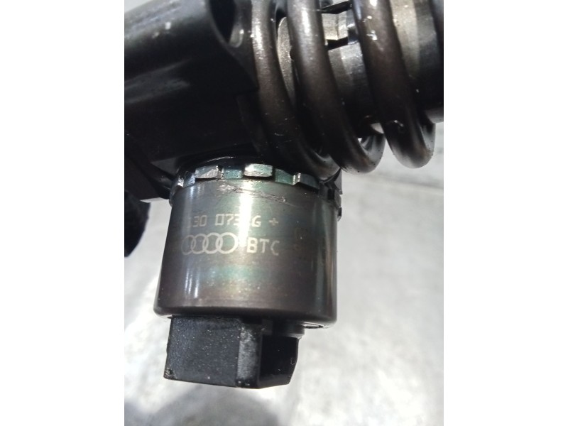 Recambio de inyector para audi a4 b7 (8ec) 2.0 tdi 16v referencia OEM IAM 03G130073G 0414720404 BOSCH