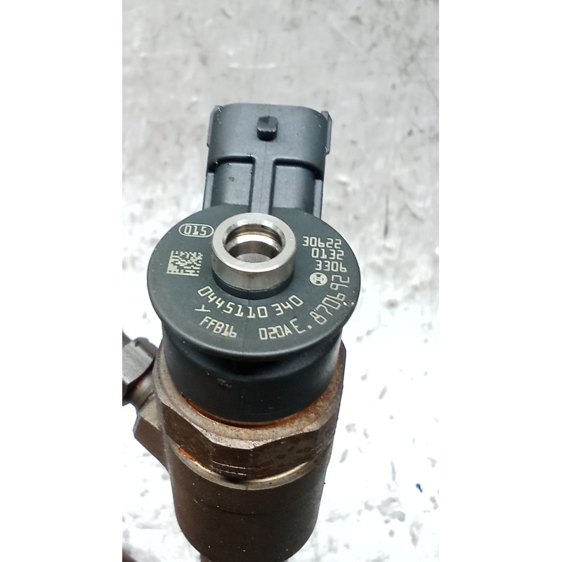 Recambio de inyector para peugeot 308 i (4a_, 4c_) 1.6 hdi referencia OEM IAM 870692 0445110340 BOSCH