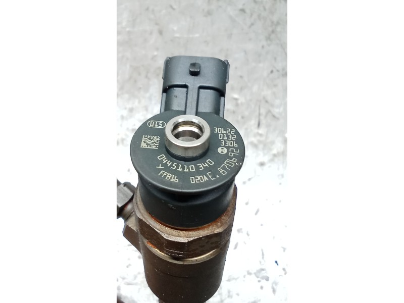 Recambio de inyector para peugeot 308 i (4a_, 4c_) 1.6 hdi referencia OEM IAM 870692 0445110340 BOSCH