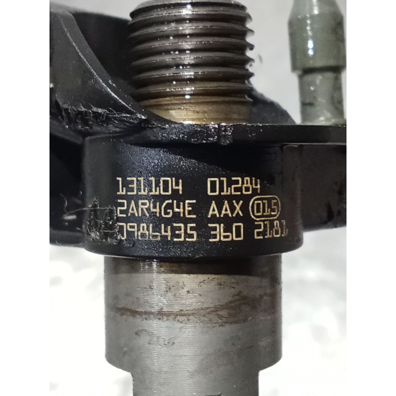 Recambio de inyector para volkswagen passat b6 variant (3c5) 2.0 tdi 16v referencia OEM IAM 13110401284 09864353602181 