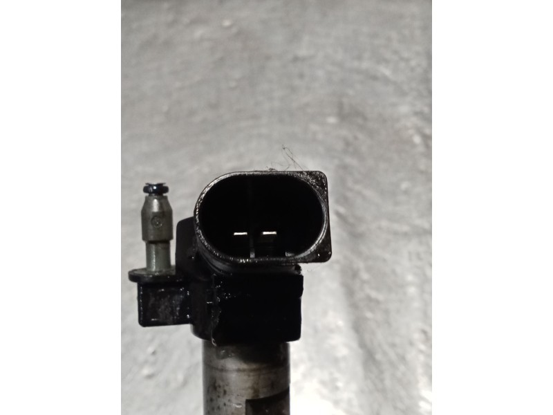 Recambio de inyector para volkswagen passat b6 variant (3c5) 2.0 tdi 16v referencia OEM IAM POSIBLE REFERENCIA 13120501344  