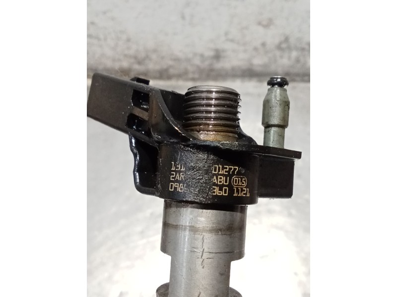 Recambio de inyector para volkswagen passat b6 variant (3c5) 2.0 tdi 16v referencia OEM IAM POSIBLE REFERENCIA 13120501344  