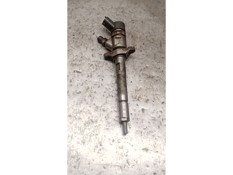 Recambio de inyector para citroën jumpy ii furgoneta 1.6 hdi 90 16v referencia OEM IAM 606680 0445110239 BOSCH