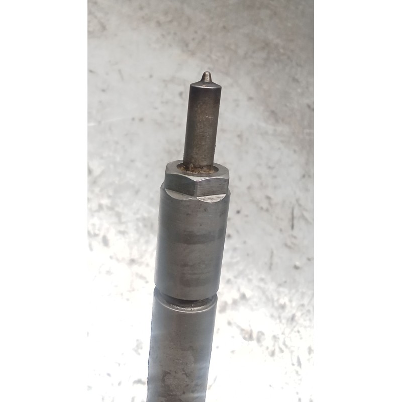 Recambio de inyector para citroën jumpy ii furgoneta 1.6 hdi 90 16v referencia OEM IAM 606680 0445110239 BOSCH