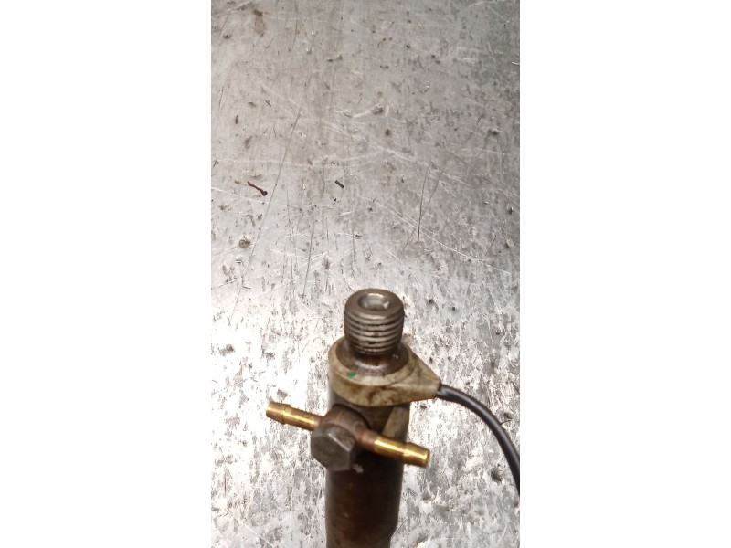 Recambio de inyector para audi a3 (8l1) 1.9 tdi referencia OEM IAM 028130201S  BOSCH