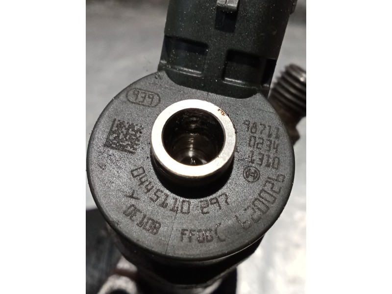 Recambio de inyector para citroën c4 picasso i monospace (ud_) 1.6 hdi referencia OEM IAM 0445110297 BOSCH 620026