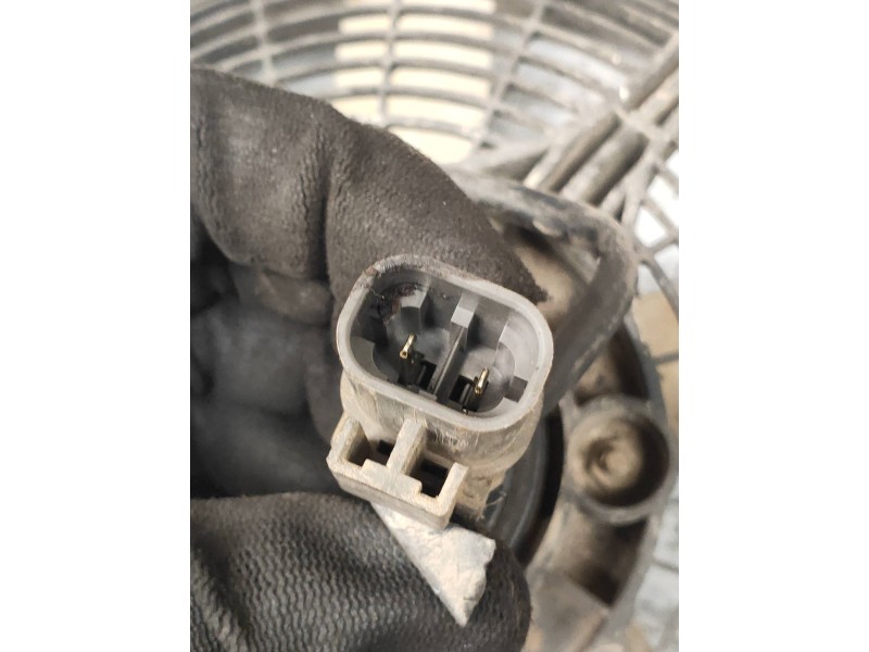 Recambio de electroventilador para nissan serena (c23m) 1.6 cat referencia OEM IAM 214819C003 224819C053 