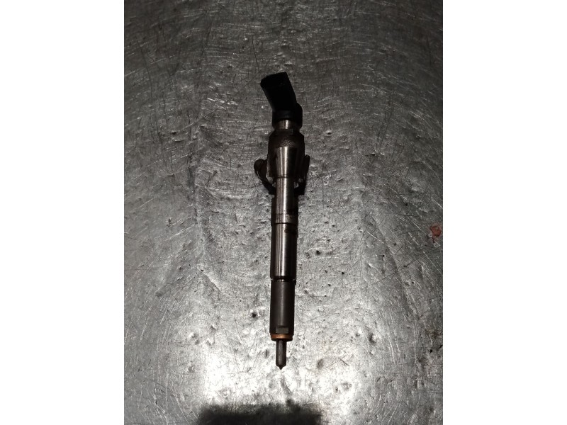 Recambio de inyector para mercedes-benz clase b sports tourer (w246, w242) b 180 cdi / d (246.212) referencia OEM IAM H820110011