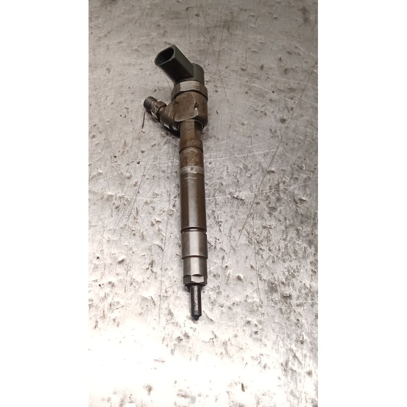 Recambio de inyector para mercedes-benz sprinter 02.00  caja abierta 311 cdi (903.611-612-613) referencia OEM IAM A6110701687 09