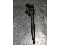 Recambio de inyector para jeep gr.cherokee (wj/wg) 2.7 crd limited referencia OEM IAM 0445110204 A6120700587 BOSCH