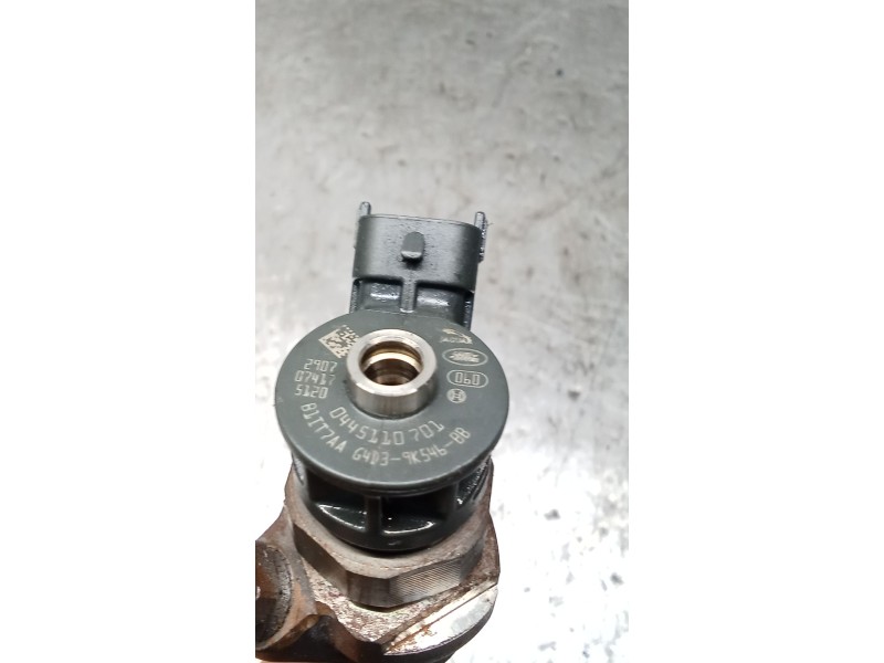Recambio de inyector para land rover discovery v (l462) 2.0 sd4 4x4 referencia OEM IAM G4D39K546BB 0445110701 BOSCH