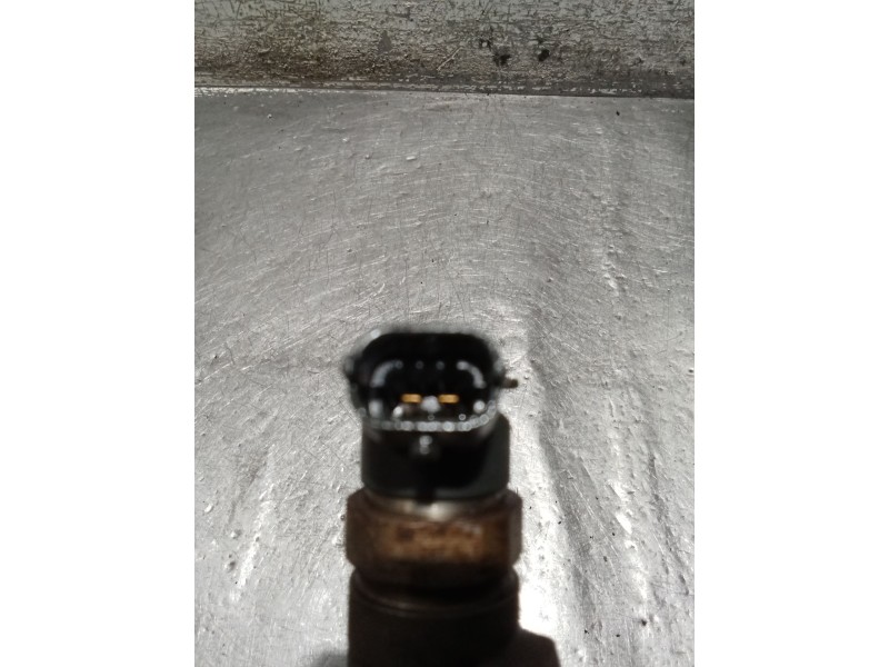 Recambio de inyector para citroën berlingo station wagon xtr plus referencia OEM IAM 0445110566 BOSCH 041FDCF0B5027766