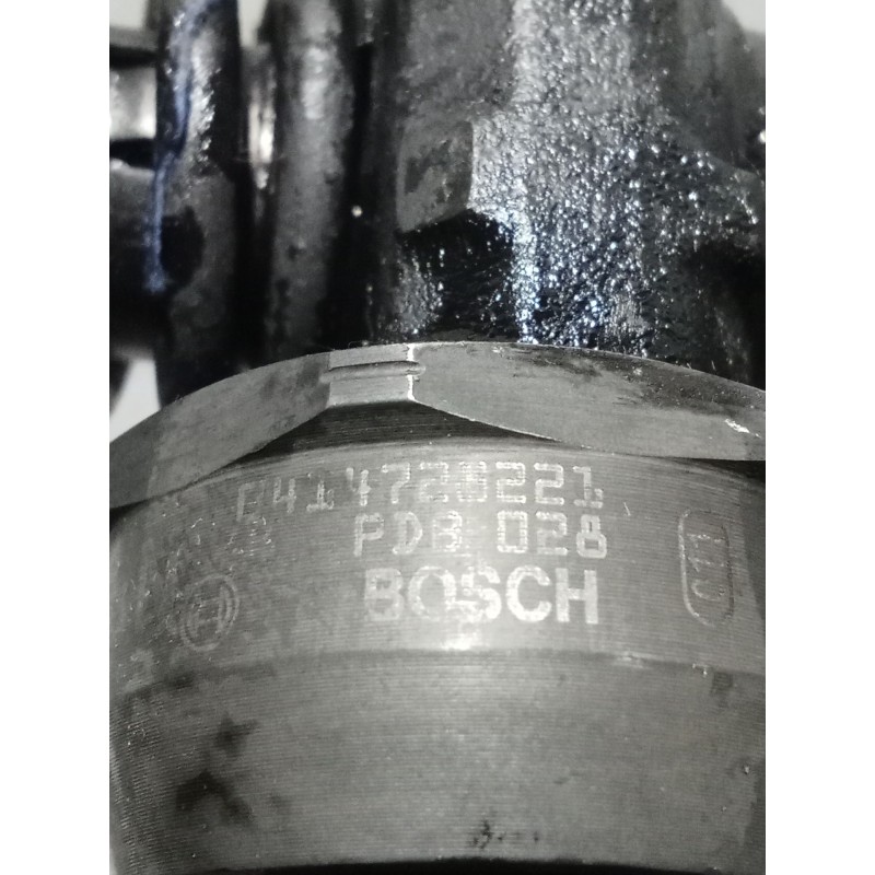 Recambio de inyector para volkswagen caddy iii furgoneta/monovolumen (2ka, 2kh, 2ca, 2ch) 2.0 sdi referencia OEM IAM 038130073AF