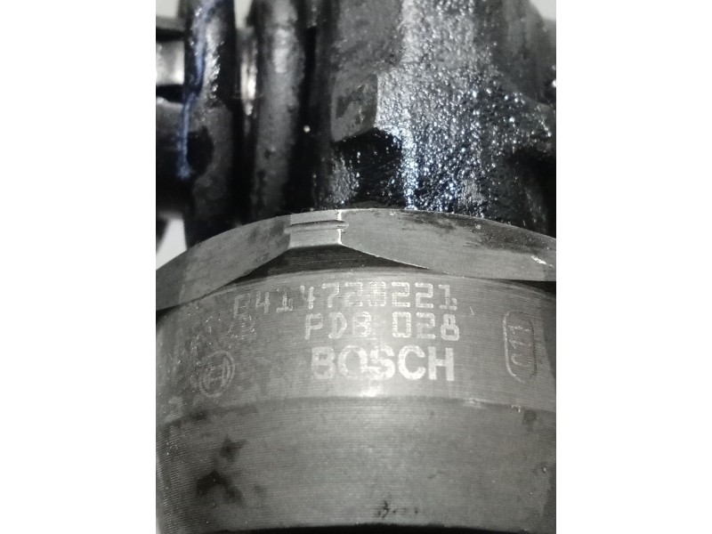 Recambio de inyector para volkswagen caddy iii furgoneta/monovolumen (2ka, 2kh, 2ca, 2ch) 2.0 sdi referencia OEM IAM 038130073AF