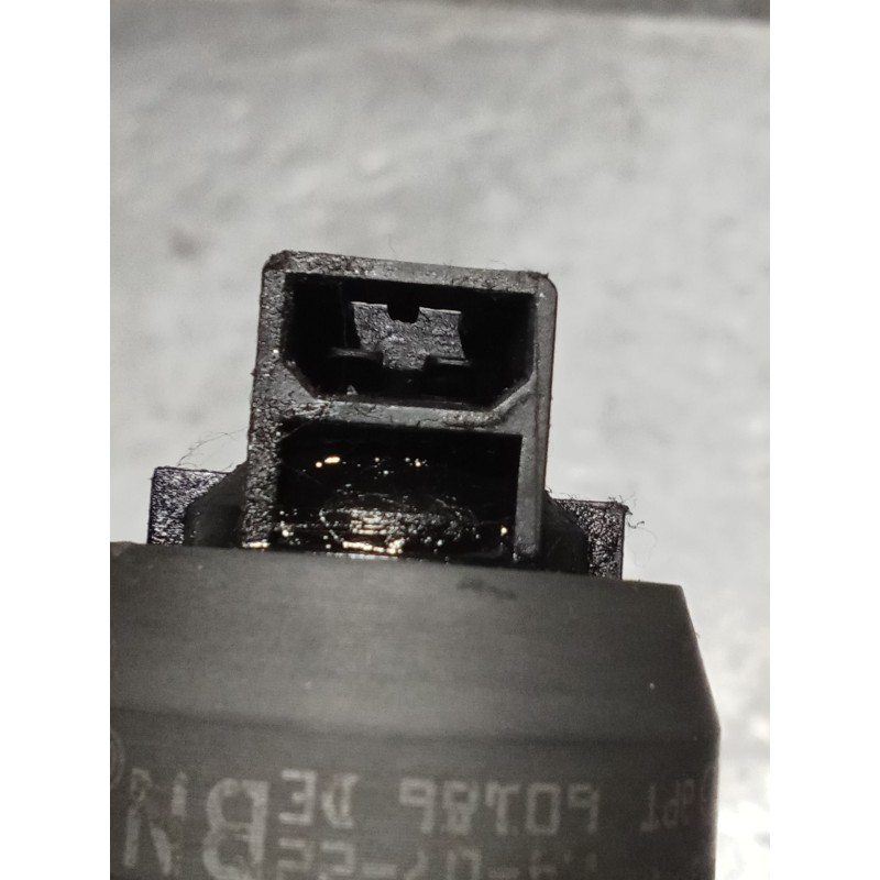 Recambio de inyector para volkswagen caddy iii furgoneta/monovolumen (2ka, 2kh, 2ca, 2ch) 2.0 sdi referencia OEM IAM 038130073AP