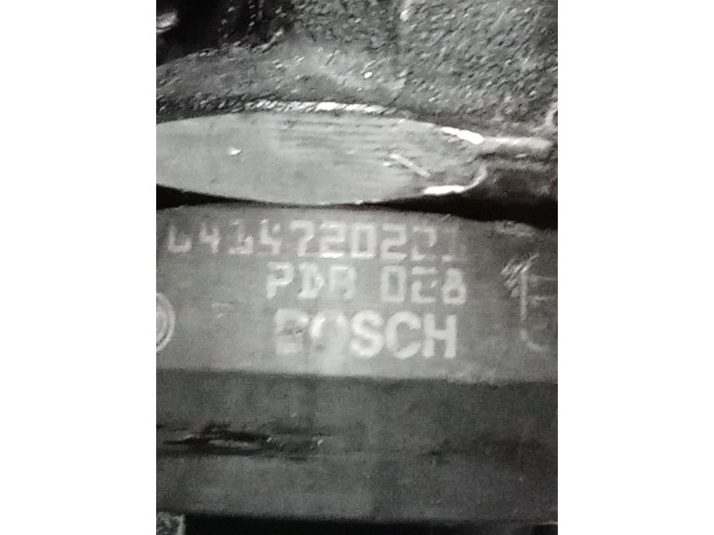 Recambio de inyector para volkswagen caddy iii furgoneta/monovolumen (2ka, 2kh, 2ca, 2ch) 2.0 sdi referencia OEM IAM 038130073AF