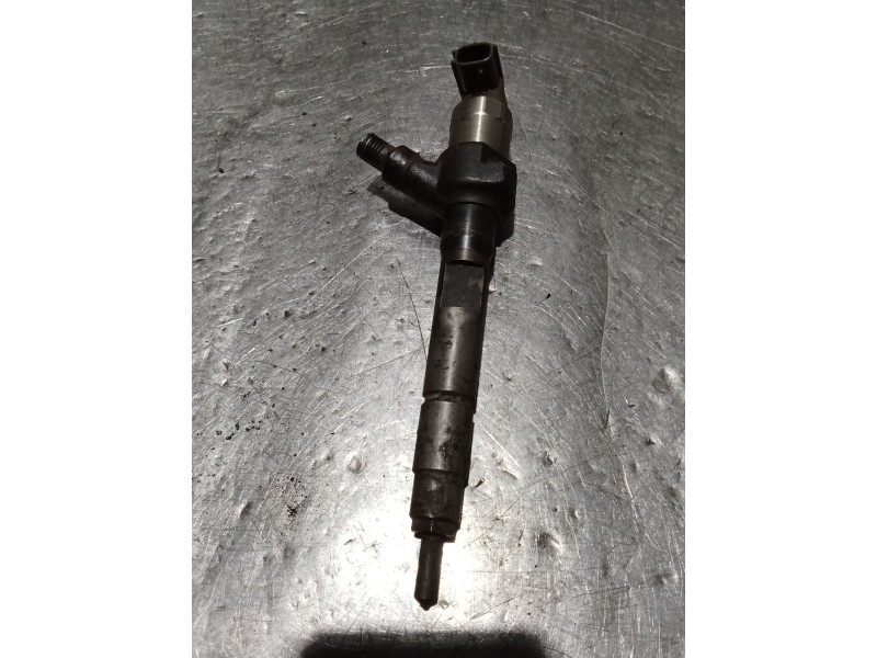 Recambio de inyector para mazda 3 lim. (bl) luxury referencia OEM IAM 001012K05730 22CRDI 2009