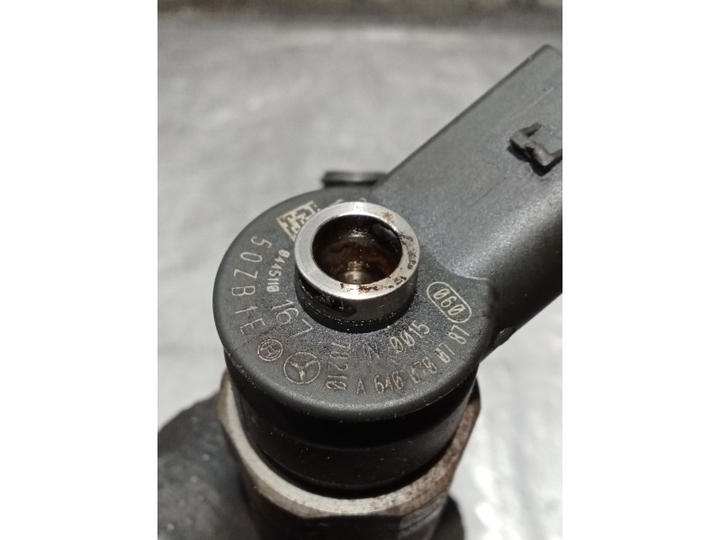 Recambio de inyector para mercedes-benz clase a (w169) a 180 cdi (169.007, 169.307) referencia OEM IAM 0445110167 A6100700787 W1