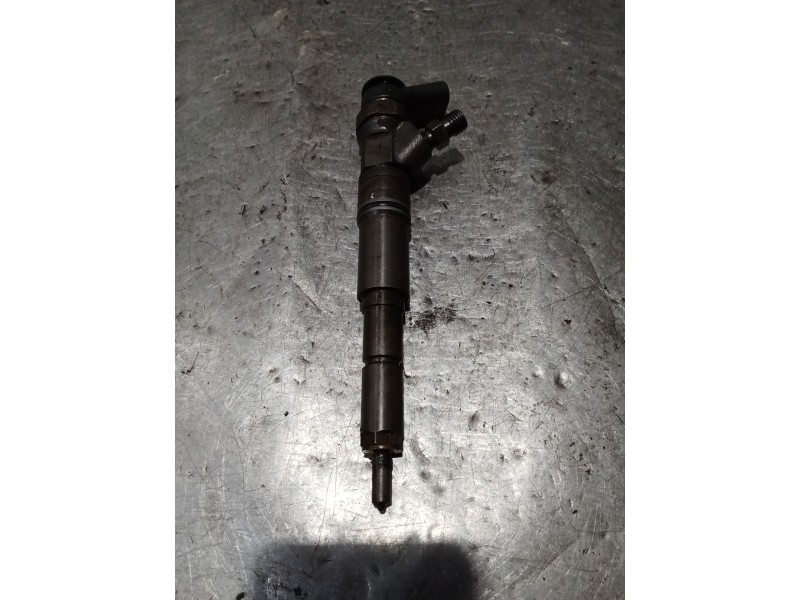 Recambio de inyector para bmw 3 compact (e46) 320 td referencia OEM IAM 0445110080 7788609 BOSCH