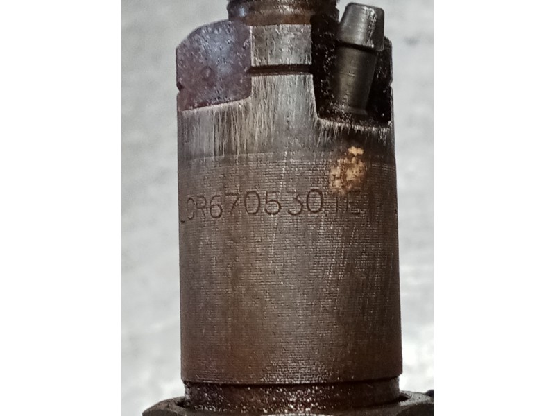 Recambio de inyector para ford mondeo i turnier (bnp) 1.8 td referencia OEM IAM LCR6705301E  LUCAS