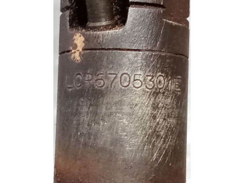 Recambio de inyector para ford mondeo i turnier (bnp) 1.8 td referencia OEM IAM LCR5705301E  LUCAS