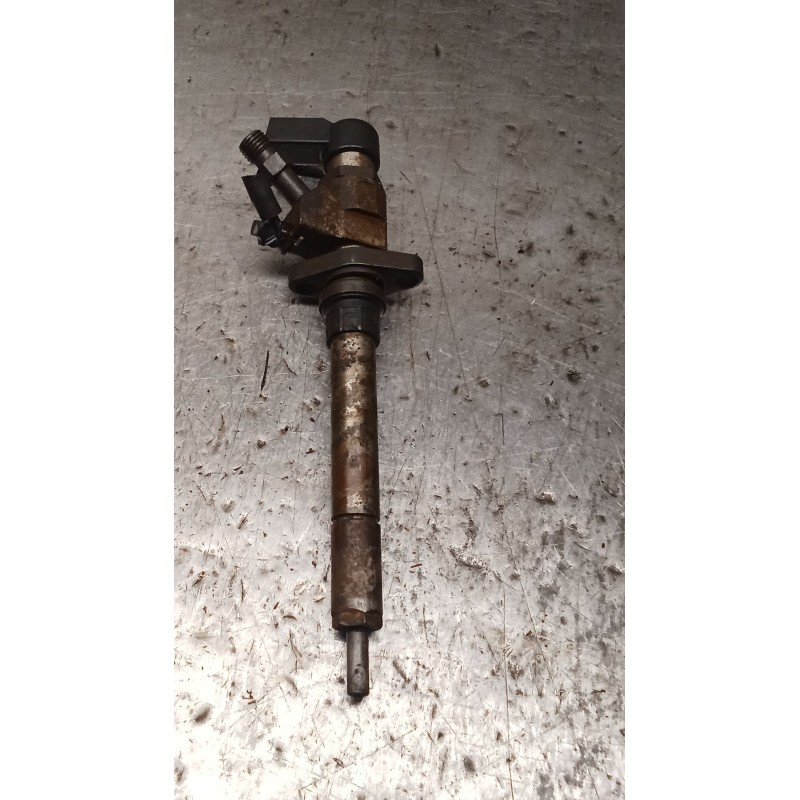 Recambio de inyector para peugeot 407 sw (6e_, 6d_) 2.0 hdi 135 referencia OEM IAM 9657144580 SIEMENS 