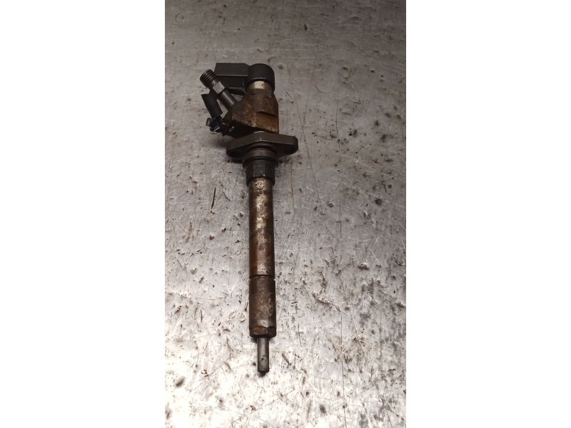 Recambio de inyector para peugeot 407 sw (6e_, 6d_) 2.0 hdi 135 referencia OEM IAM 9657144580 SIEMENS 